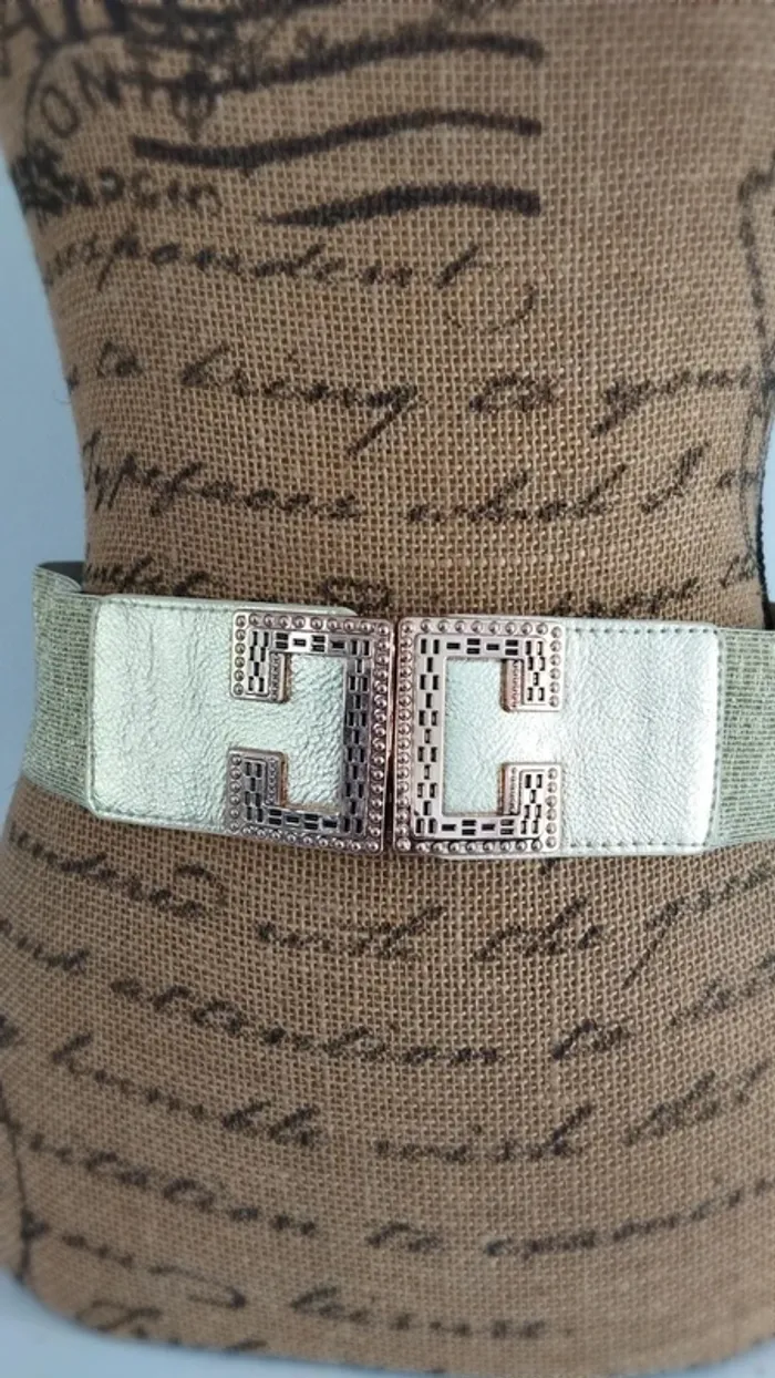 superbe Ceinture élastique doré femme 75/80 cm - photo numéro 5