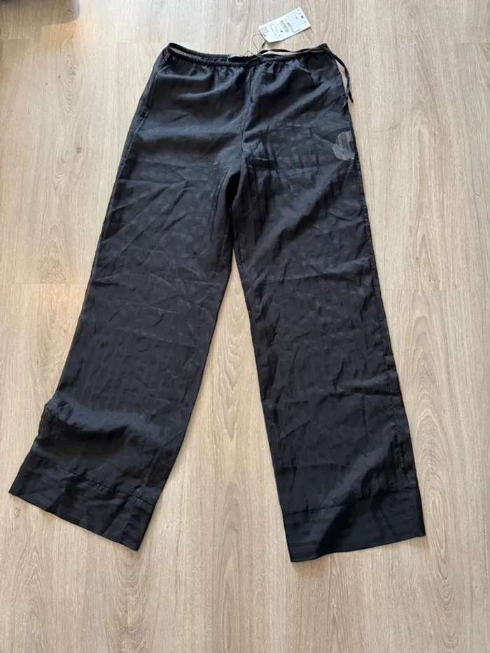 Pantalon Zara noir à rayures en transparence - photo numéro 5