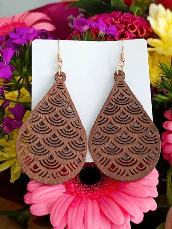 Boucles d'oreilles goutte en bois