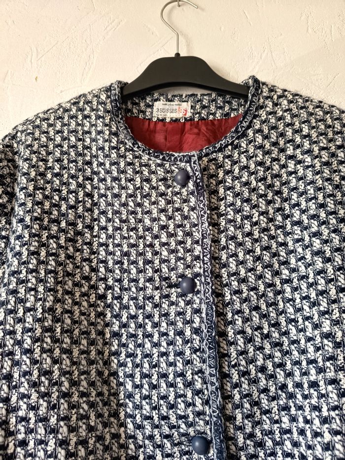 Veste tailleur femme. - photo numéro 3