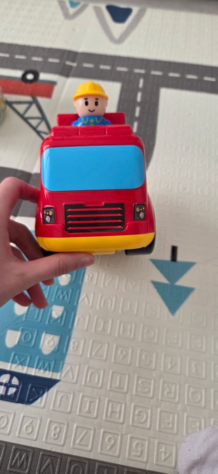 Camion de pompiers - photo numéro 2