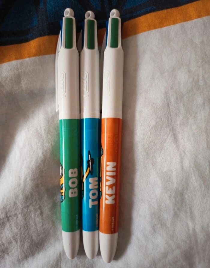 Stylos bic 4 couleurs les Minions