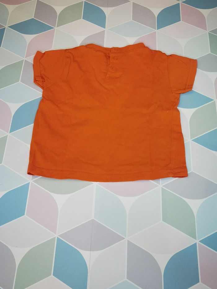 D2432 - tee-shirt garçon 6 mois - photo numéro 3