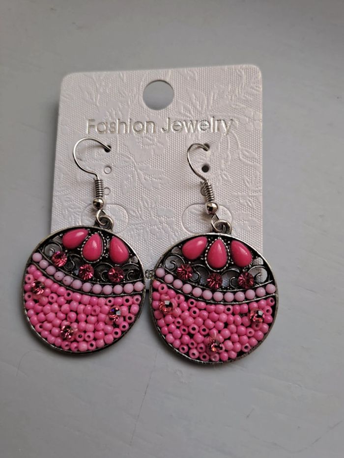 Paire boucles d'oreilles
