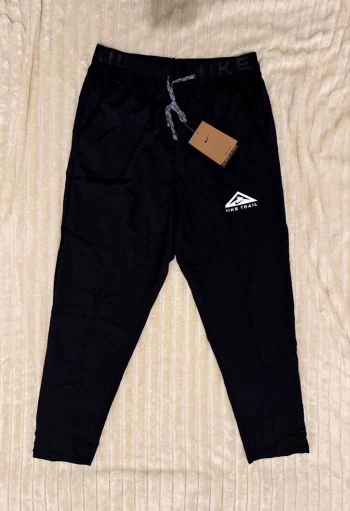 Bas running Nike Trail noir – Pantalon de sport technique – Taille M – Neuf avec étiquette - photo numéro 2