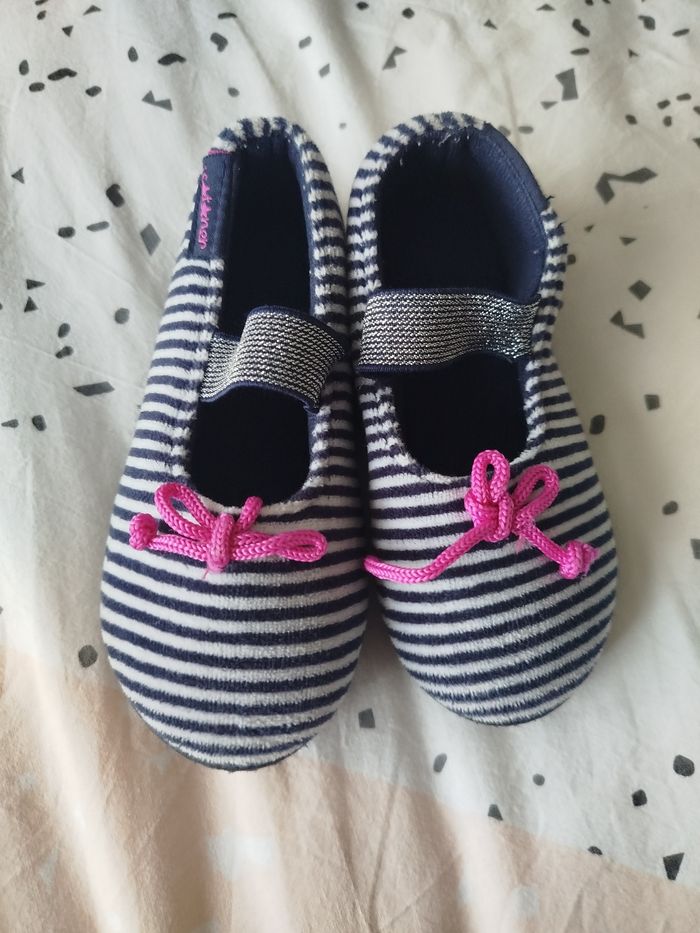 Chaussons isotoner 29