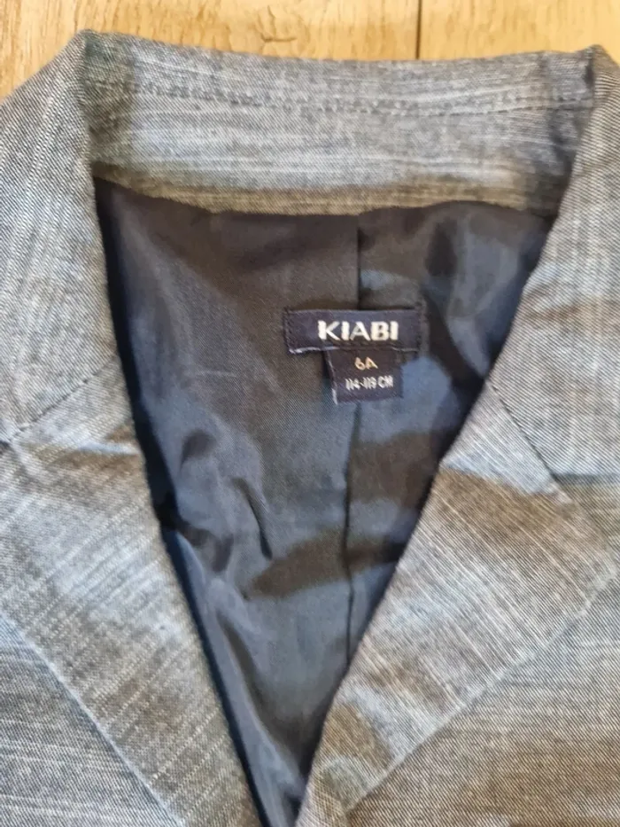 Veste de costume garçon 6 ans - État neuf - photo numéro 4