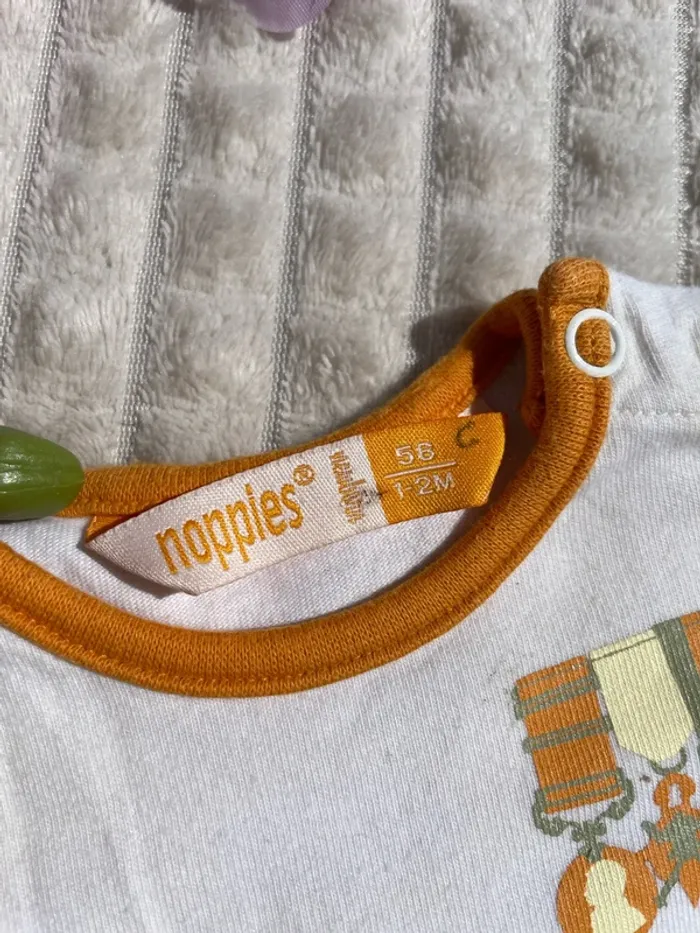 T-shirt bébé 1/2 mois manches longues – blanc avec détails orange - photo numéro 4
