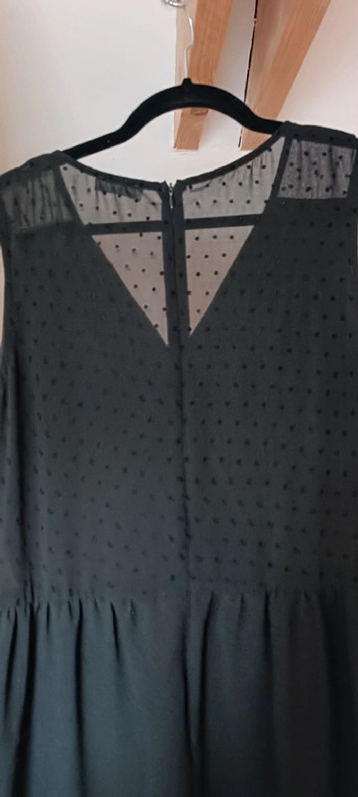 Robe noire cache cache 42 - photo numéro 5