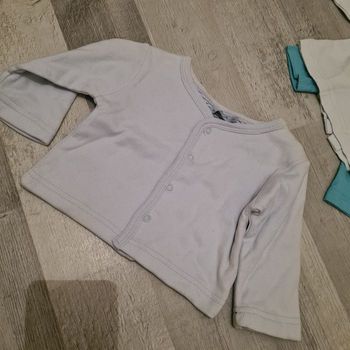 Gilet léger bleu 3 mois