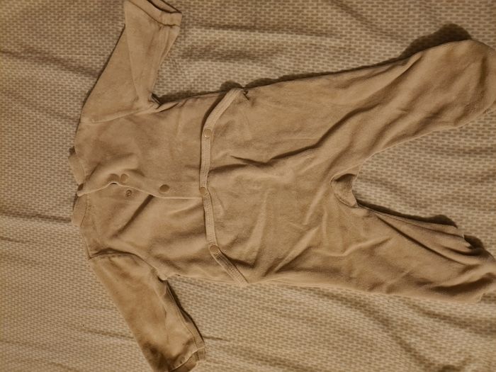 Lot 3 pyjamas velours 6 mois - photo numéro 10