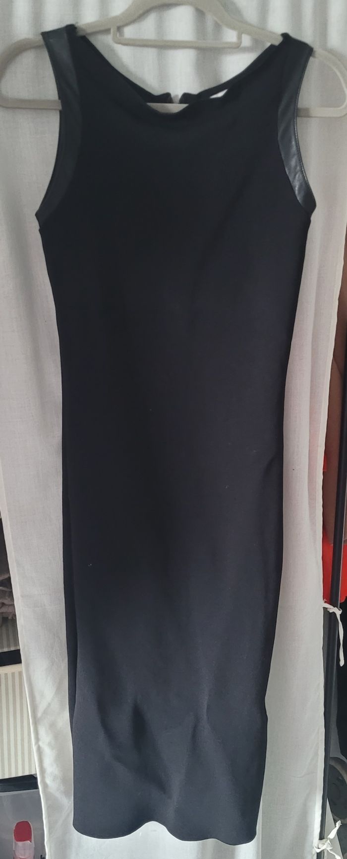 Robe Zara M noir