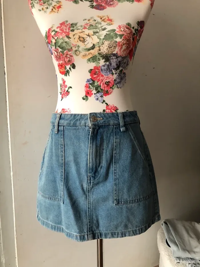 Jupe en jean taille 38 - photo numéro 3