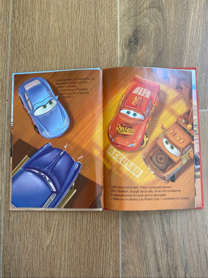 Lot puzzles + livre cars - photo numéro 2