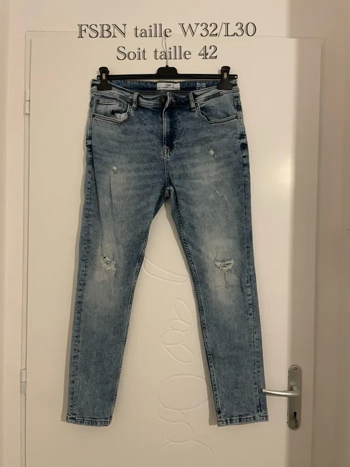 jean fsbn déchiré taille w32/l30 (42) 👖