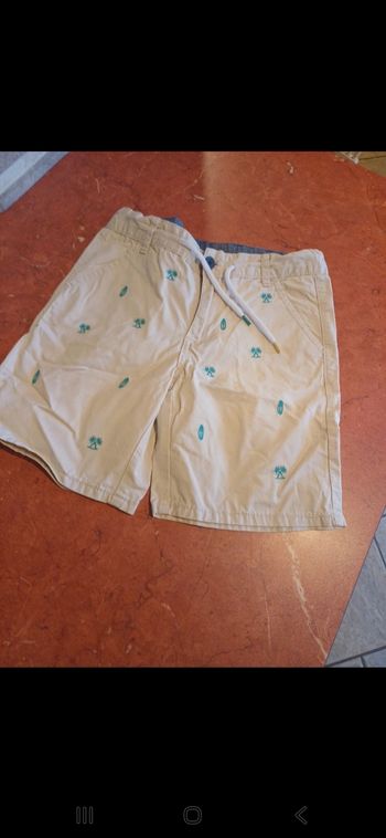 Short garçon taille 8 ans