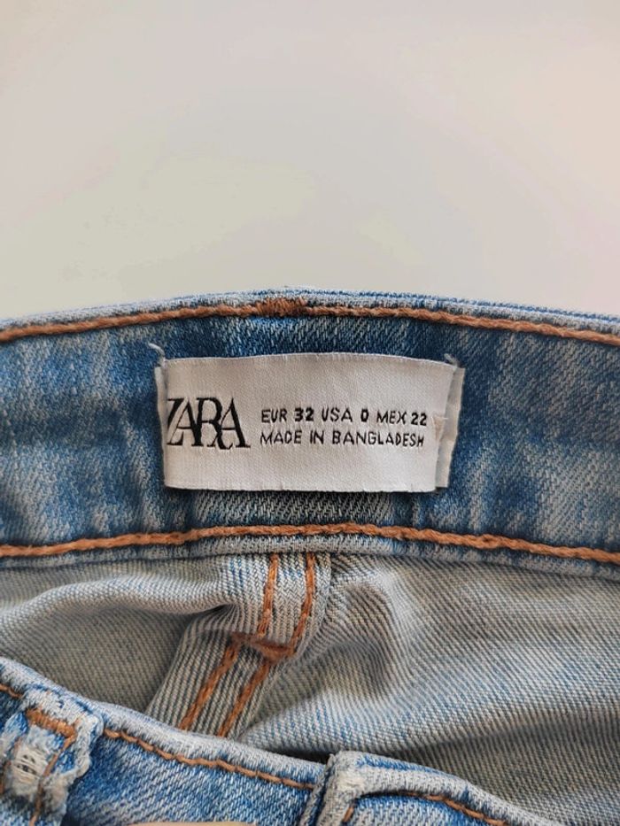 Jean ZARA en tissu super stretch avec taille haute Bleu clair Taille 32 - photo numéro 2