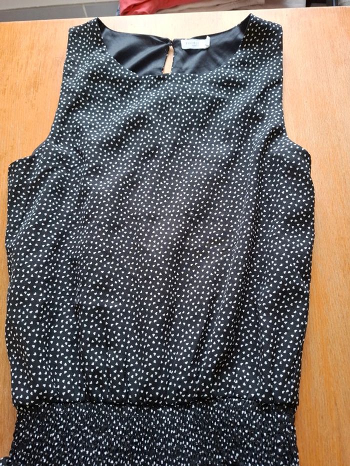 Robe noire cœur blanc - photo numéro 2