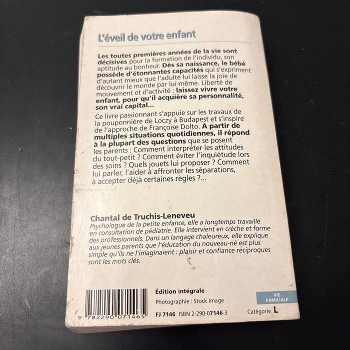 Livre « l’éveil de votre enfant - photo numéro 2