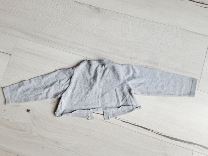 Vêtement bébé fille gilet boléro gris brillant Obaïbi 12 mois 1 an - photo numéro 3