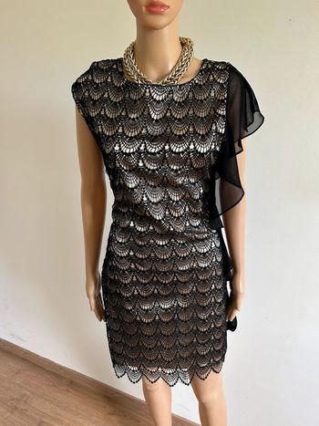 Robe noire et beige en dentelle Morgan taille 36 jamais portée