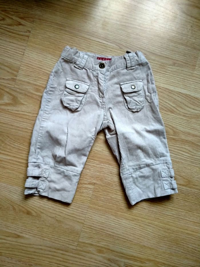Panta court beige. Edeis
Taille 3 ans