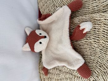 Doudou Plat Renard Blanc Marron Hema