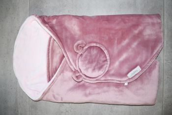 Couverture  de  promenade  noukie's