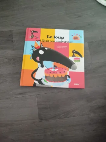 Le loup qui fêtait son anniversaire