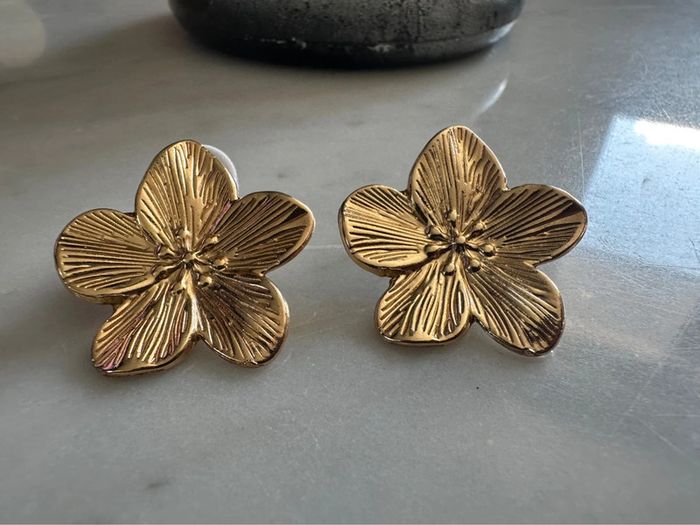 Boucles d’oreilles fantaisie - photo numéro 2