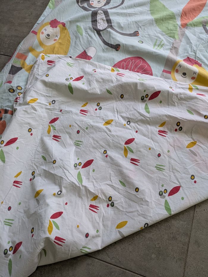 Housse de couette 140 x 150cm lit évolutif une taie d'oreiller lit simple - photo numéro 4