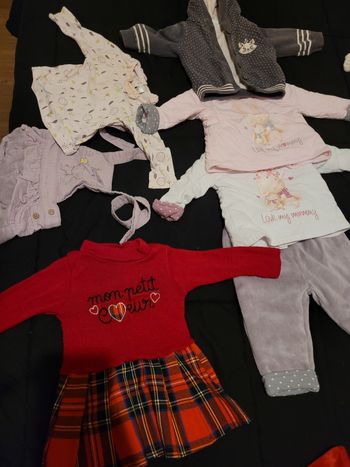 Lot vêtements 6-9 mois