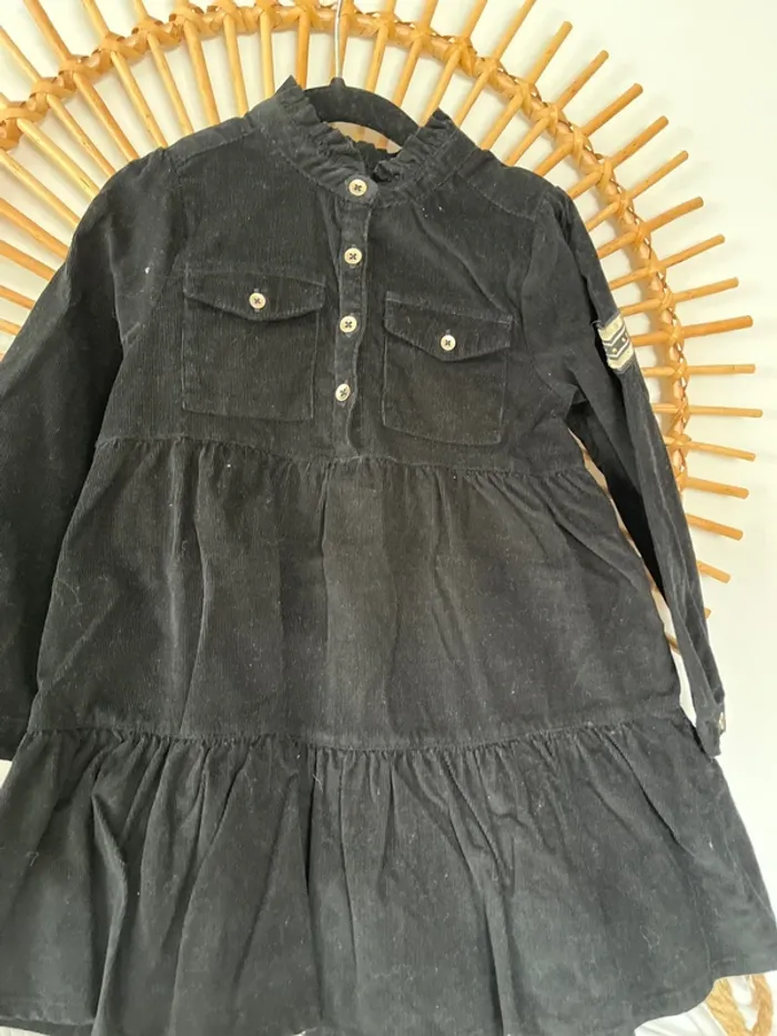 Robe velours 4 ans - photo numéro 2