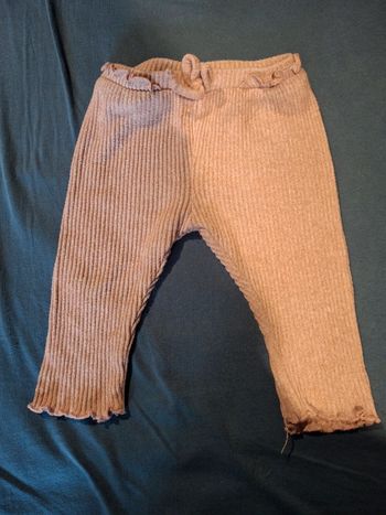 Petit pantalon bébé