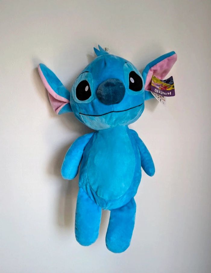 Grande peluche Stitch neuve