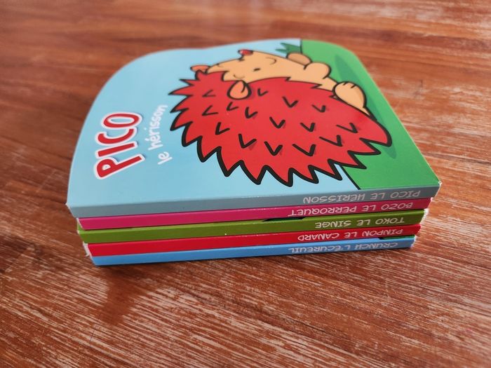 Lot de 5 livres bébé :