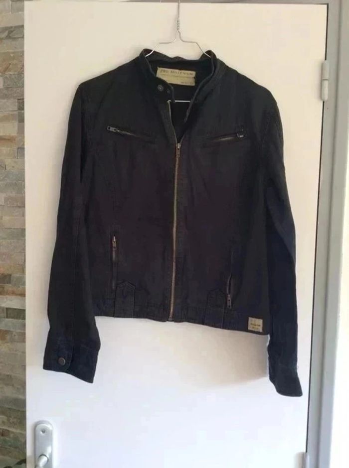 Veste Millenium