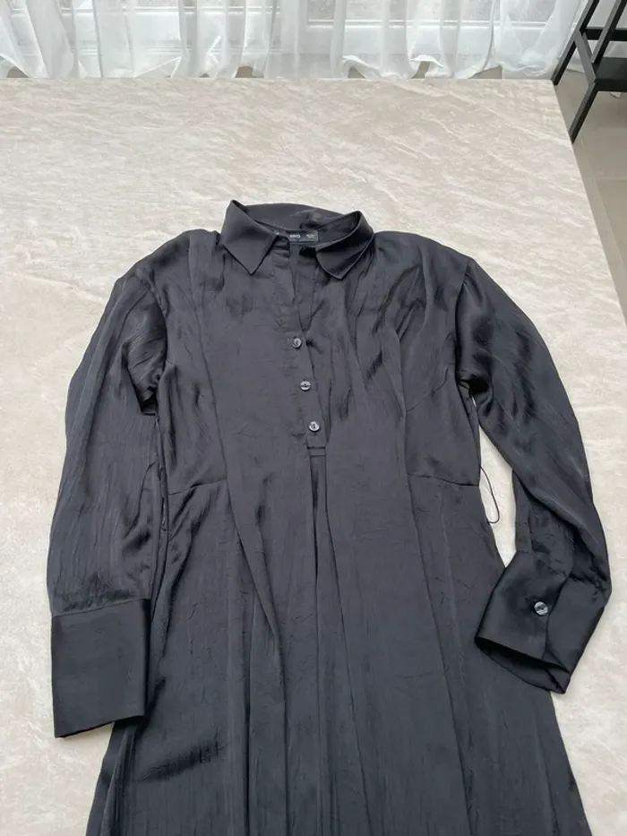 Robe satinée - photo numéro 7