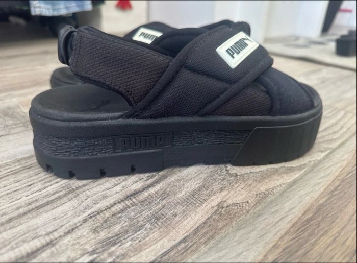 Sandales Puma taille 37 - photo numéro 3