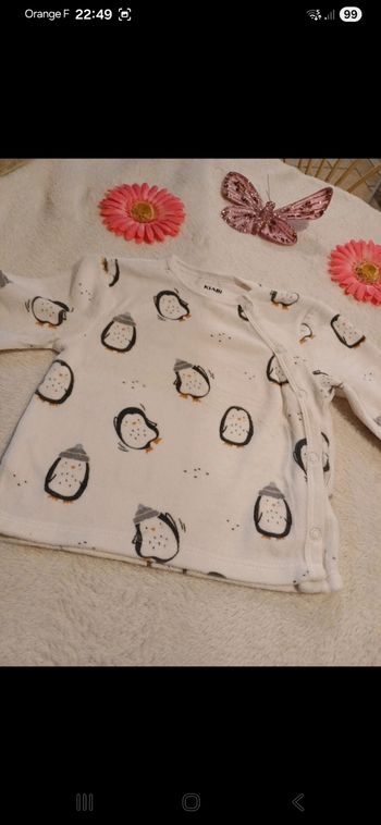 Haut de pyjama bébé taille 12 mois