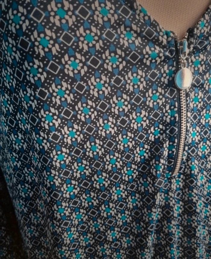Blouse bleu à motifs 2xl - photo numéro 2