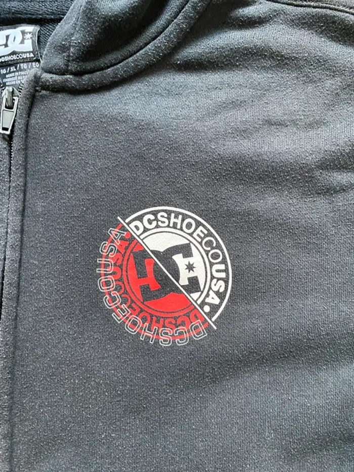 Sweat à capuche zippé DC Shoes 16 ans / XS Grand logo dans le dos - photo numéro 2