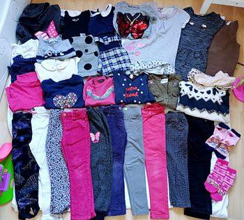 Lot de vêtements taille 4 ans