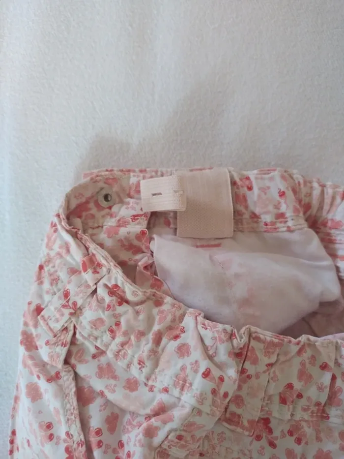 Short Fleuri Fille 6 ans - photo numéro 5