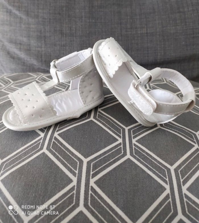 Sandales souples d’été argenté Orchestra pointure 18