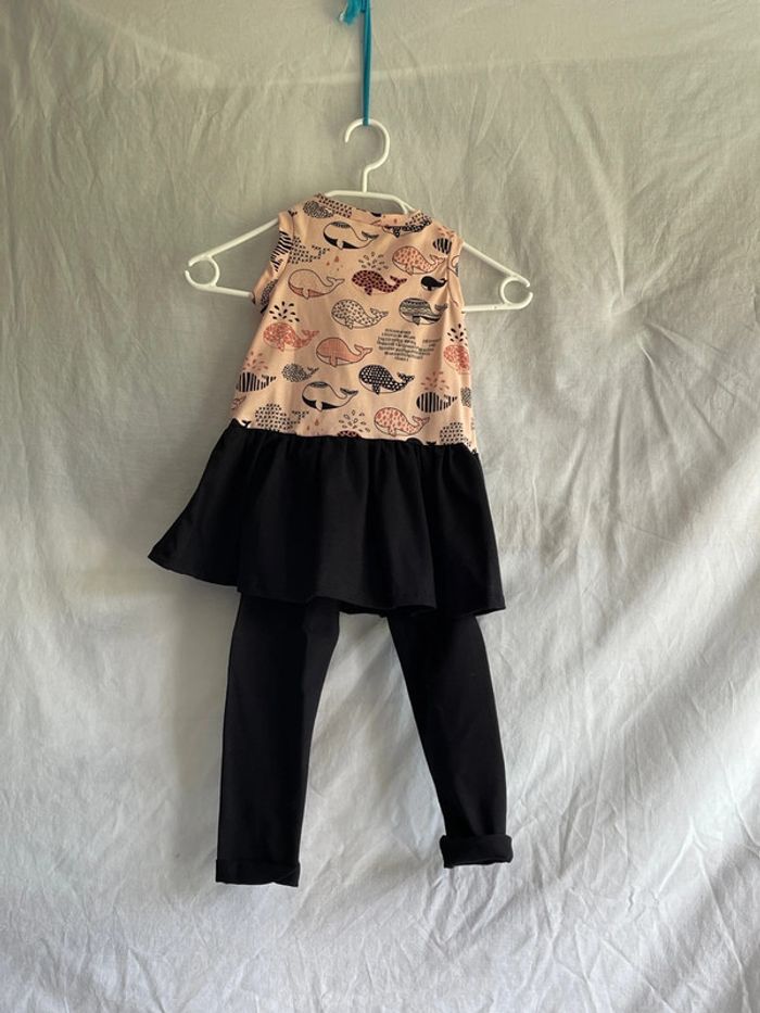 Ensemble noir et rose baleine 3 ans - photo numéro 2