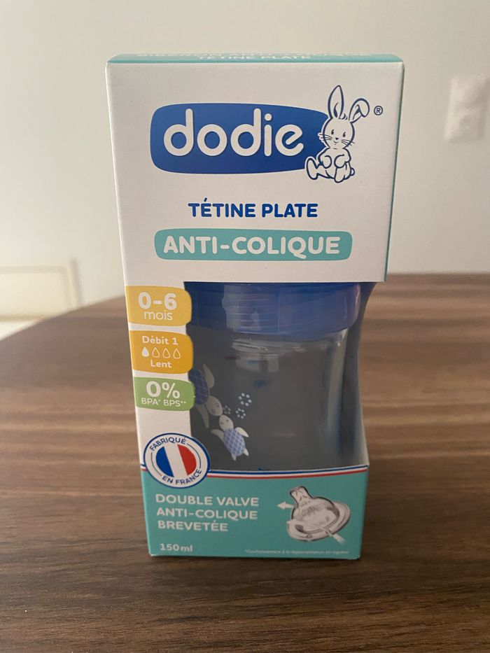 Biberon dodie anti-colique neuf