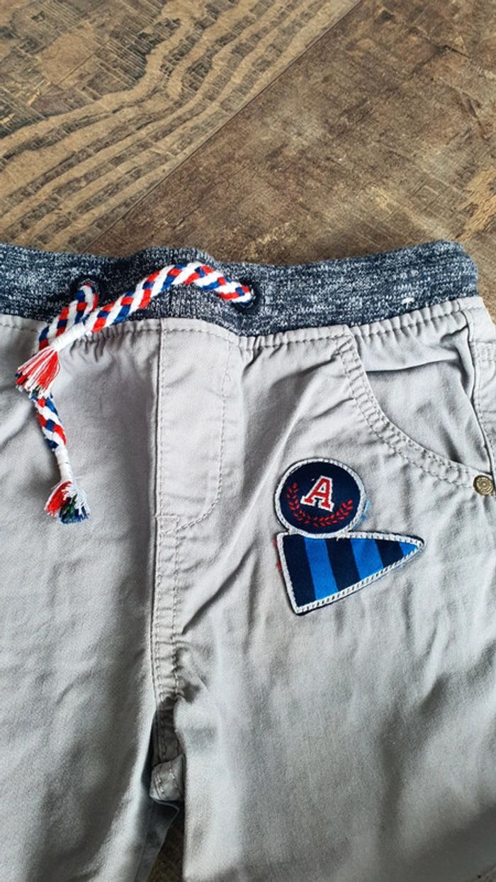 Pantalon tex 18 mois en très bon état - photo numéro 2