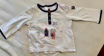 Tee-shirts légé manches longues 9 mois