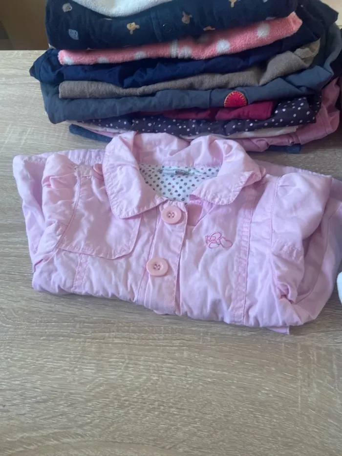 Gros lot fille 18mois (24 pièces) - photo numéro 6